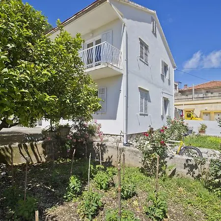 Apartman Ricky